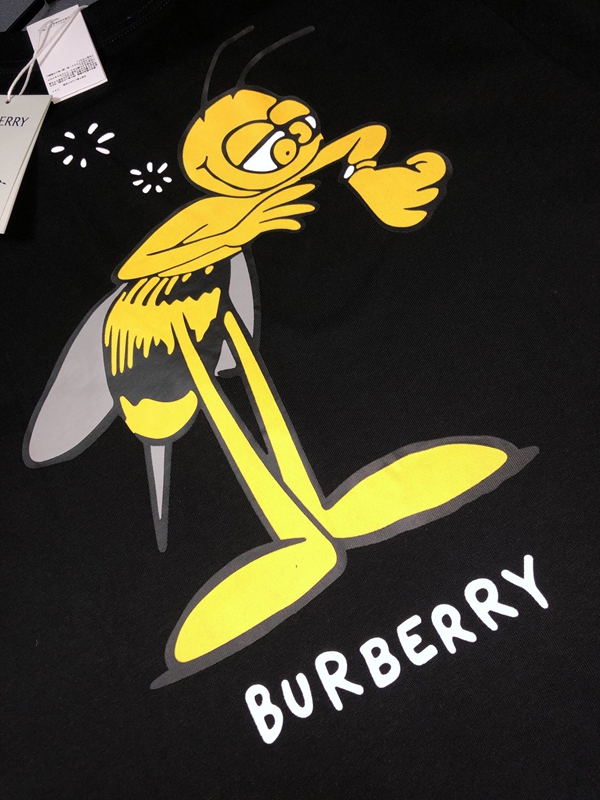 ブランドTシャツ細部ディテール